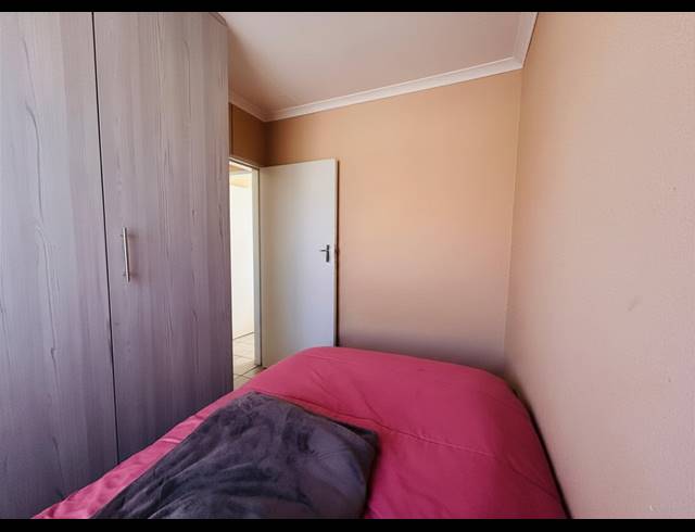2 BEDROOM HOUSE FOR SALE IN SAVANNA CITY